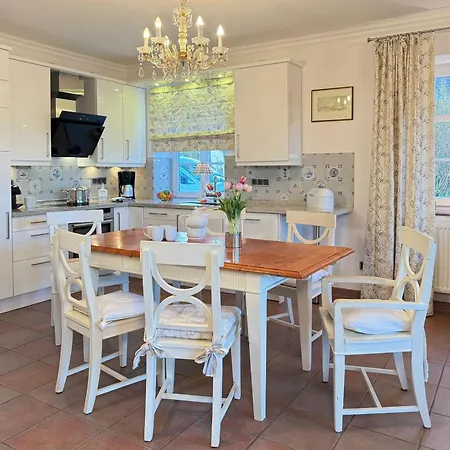 Ruheoase Hébergement de vacances Prerow